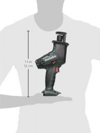 Sierra compacta de 18V METABO9